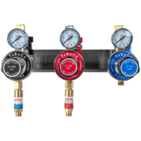 Regulated Outlet Point Triple Oxy / Acetylene / Flow Gauge FBA, Isolation, 1/2" Comp