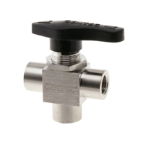 Genlok Ball Valve 3 Way 1/4 NPT FM Stainless Steel MWP: 17,200kpa SS-BV35-FNT4